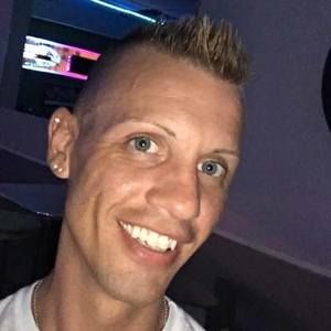 Meet your Posher, Kenny